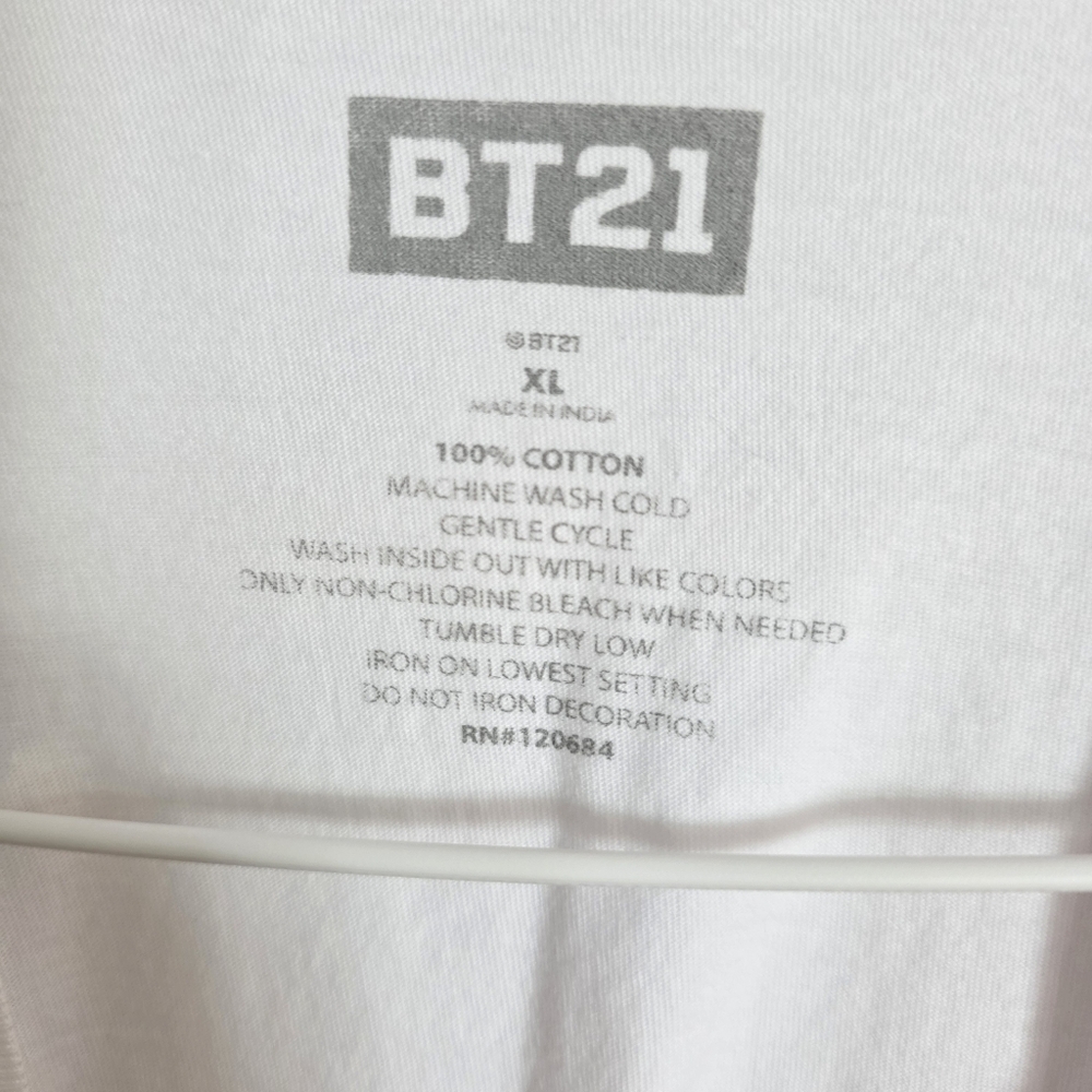 BT21 BTS Shirt Short Sleeve K-Pop Korean Characters Kawaii Y2K - Picture 4 of 4